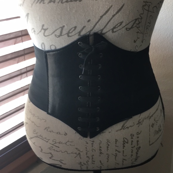 Accessories - ❤️ Steampunk Black Corset Belt